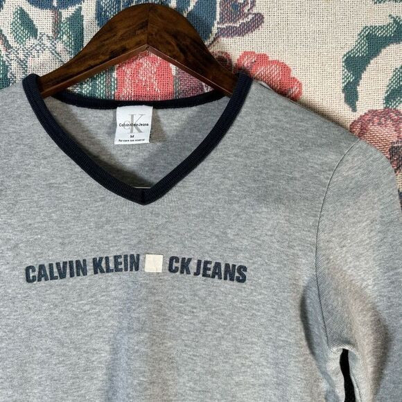 Calvin Klein Jeans Other - Vintage 2000s Grey Calvin Klein Jeans Long Sleeve Top V-Neck Women’s Size Medium